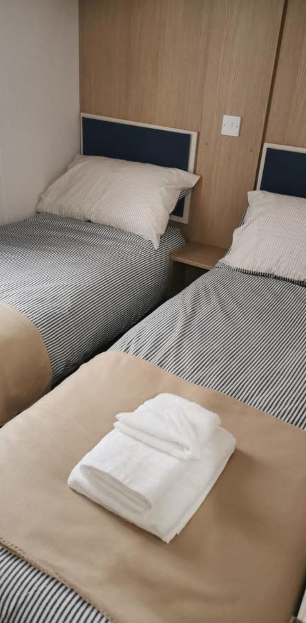 Three Lochs Holiday Caravan For Families And Couples Balminnoch Exterior foto